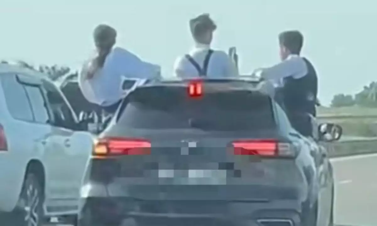 Водителей кортежа выпускников наказали за беспредел на дорогах в Туркестанской области (ВИДЕО)
