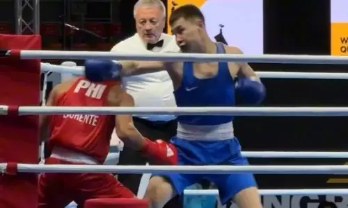 Появилось видео победного боя казахстанского боксера против «Золотого мальчика»