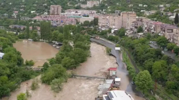 Наводнение в Армении: есть погибшие и пропавшие без вести