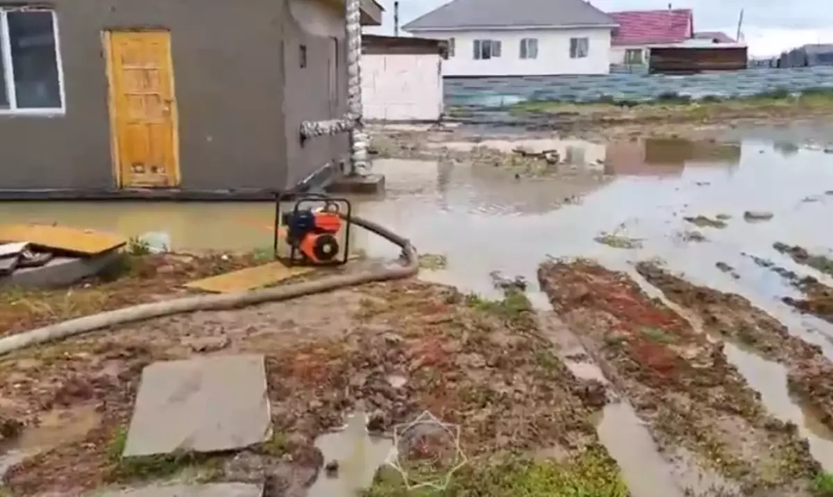 20 дворов подтопило дождевой водой в Акмолинской области