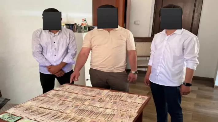 Банкира в Самарканде задержали за взятку в размере 21 млн сумов
