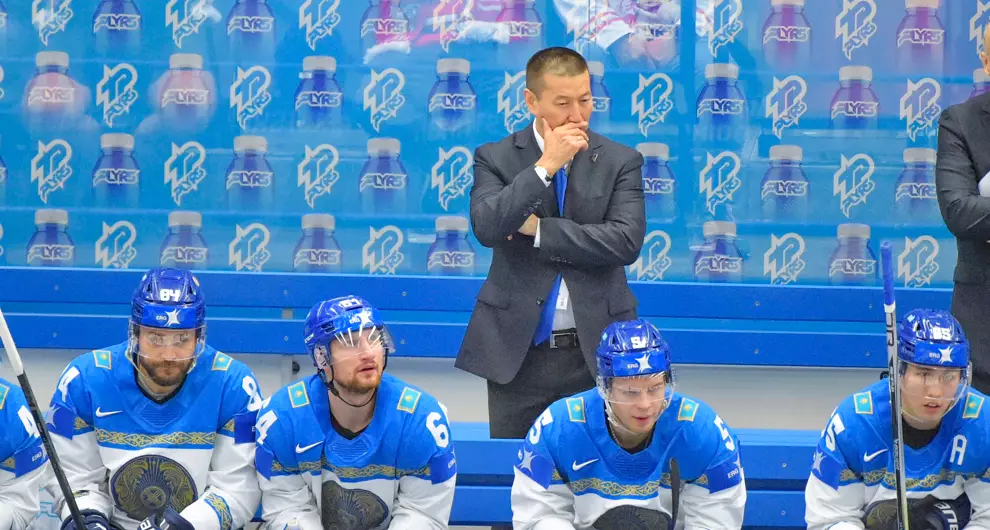Казахстанские хоккеисты с позорным счетом проиграли немцам