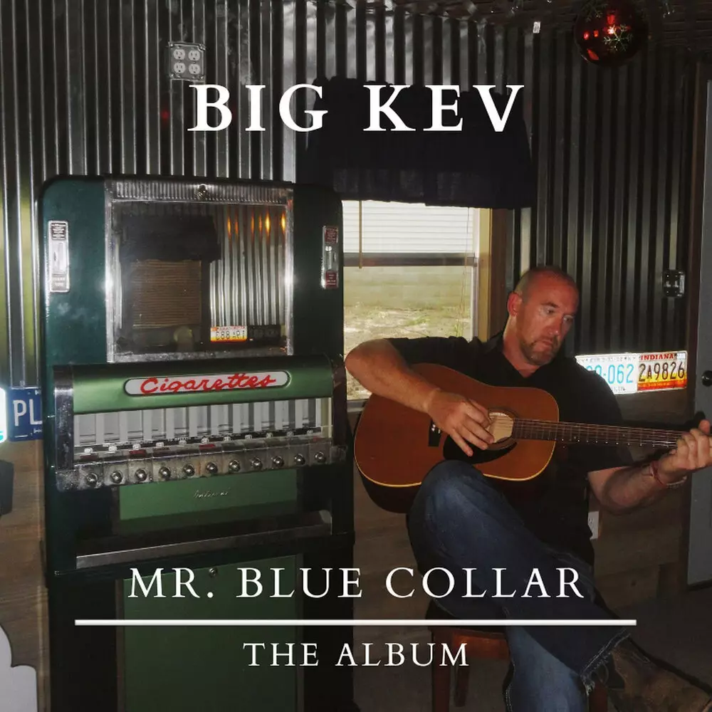 Новый альбом Big Kev - Mr. Blue Collar