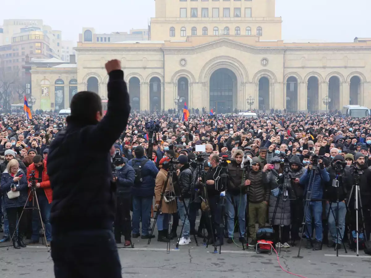 В Армении бушуют протесты за отставку премьер-министра Никола Пашиняна