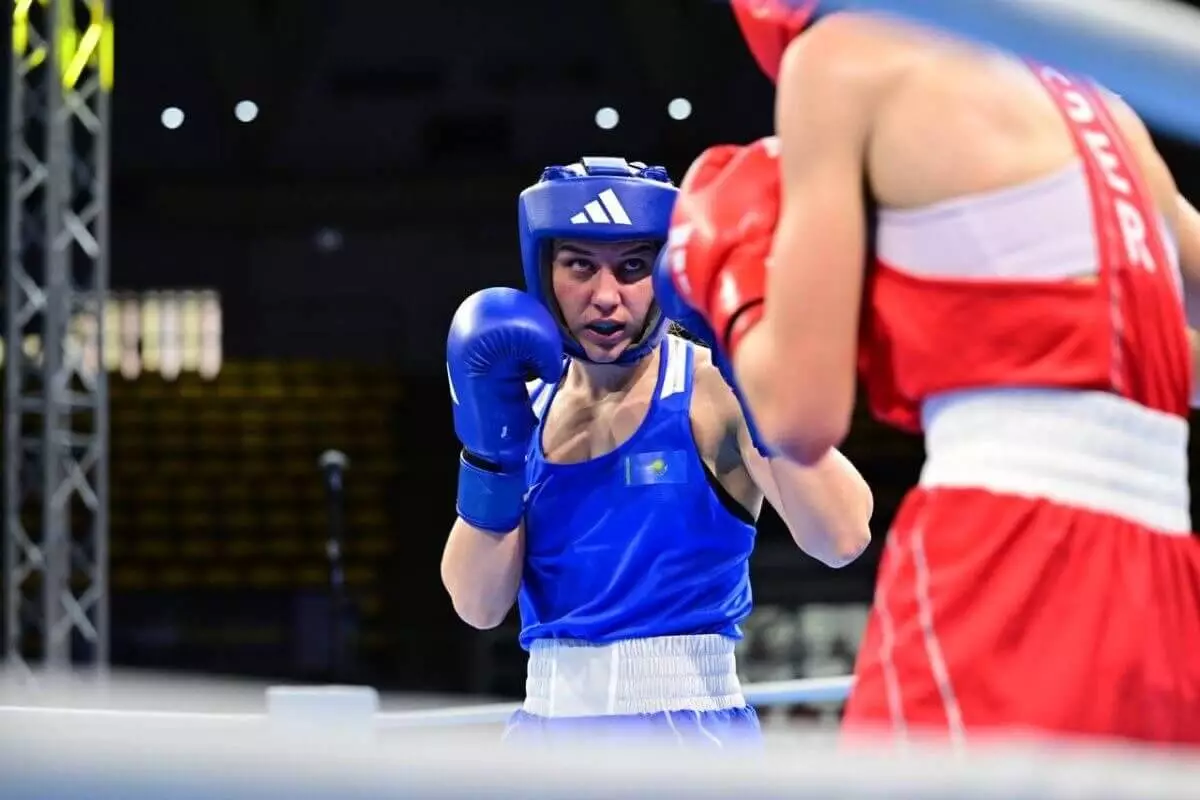 Казахстанские боксеры стартовали с побед на лицензионном турнире в Таиланде