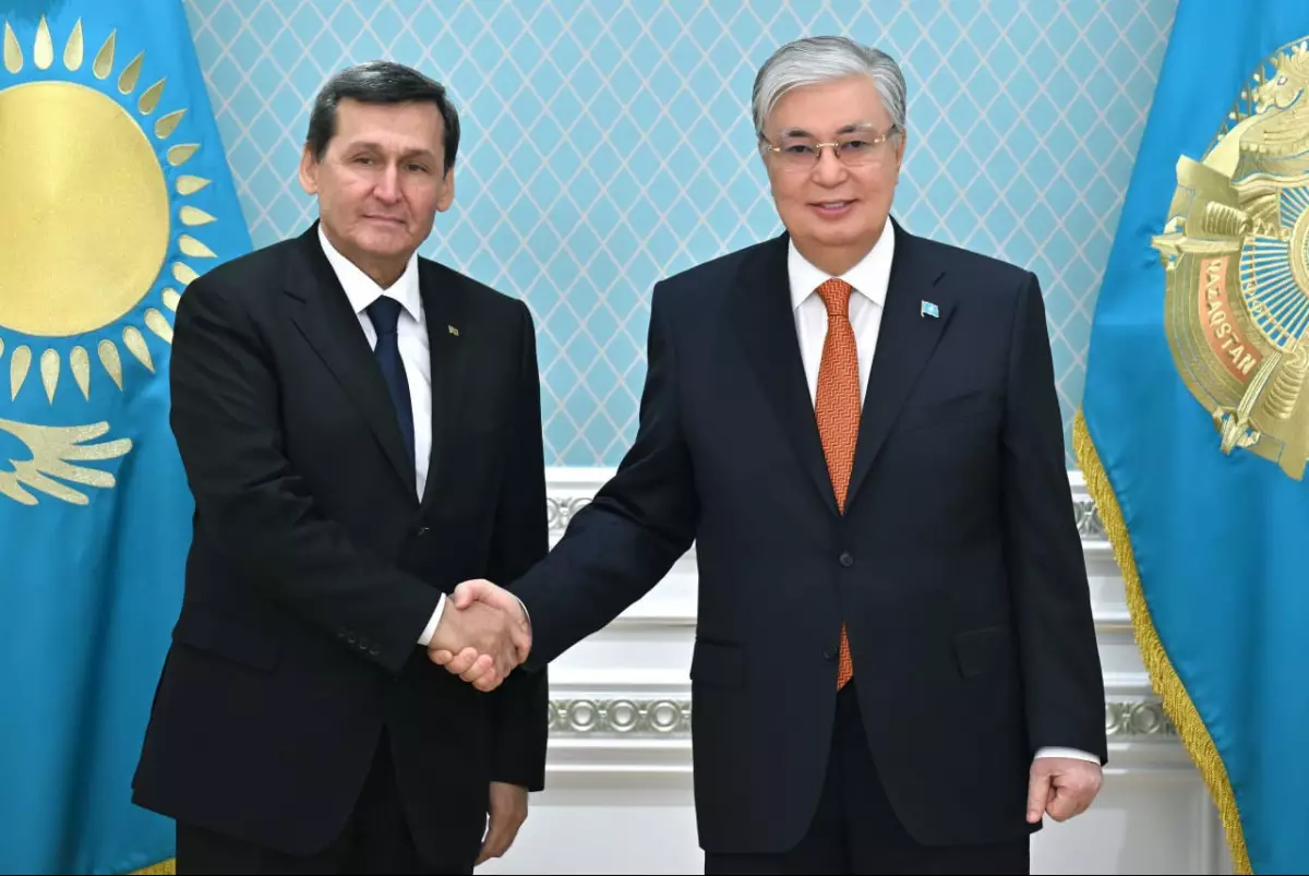 Токаев принял министра иностранных дел Туркменистана Рашида Мередова