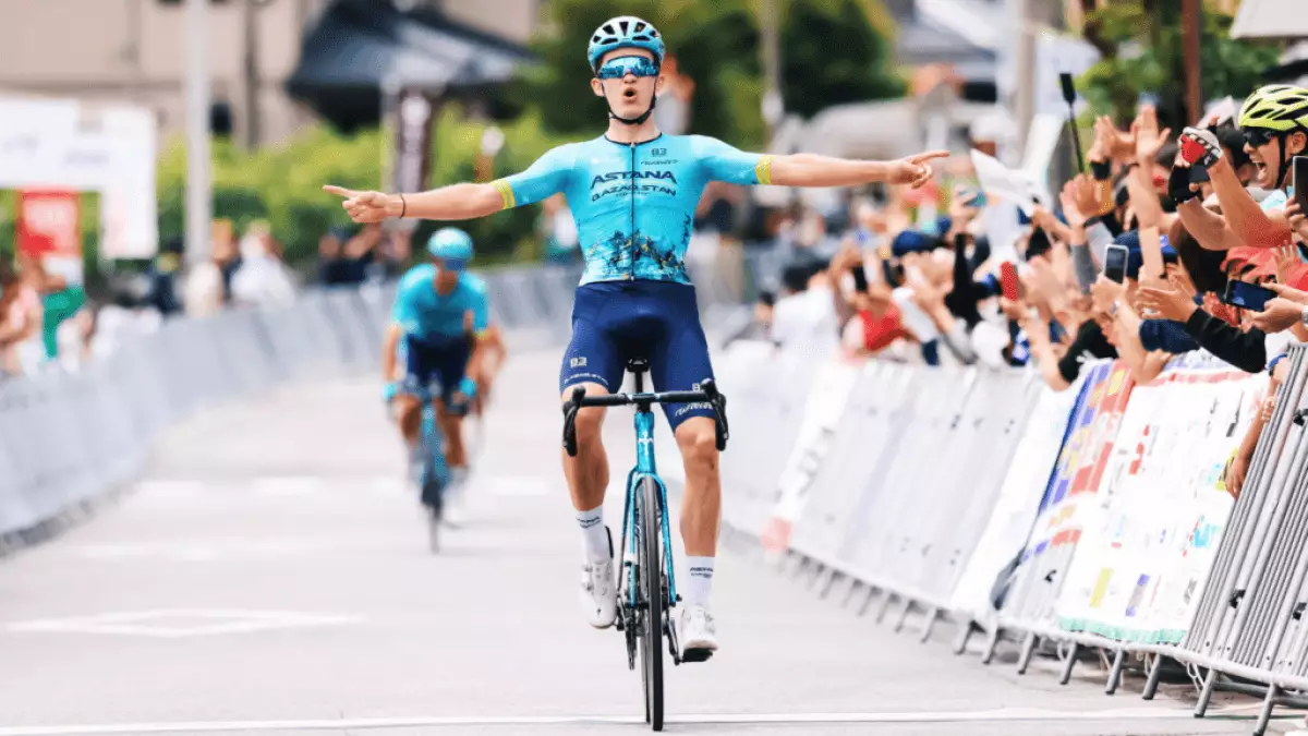 Сын Александра Винокурова впервые стал победителем пятого этапа "Тура Японии"