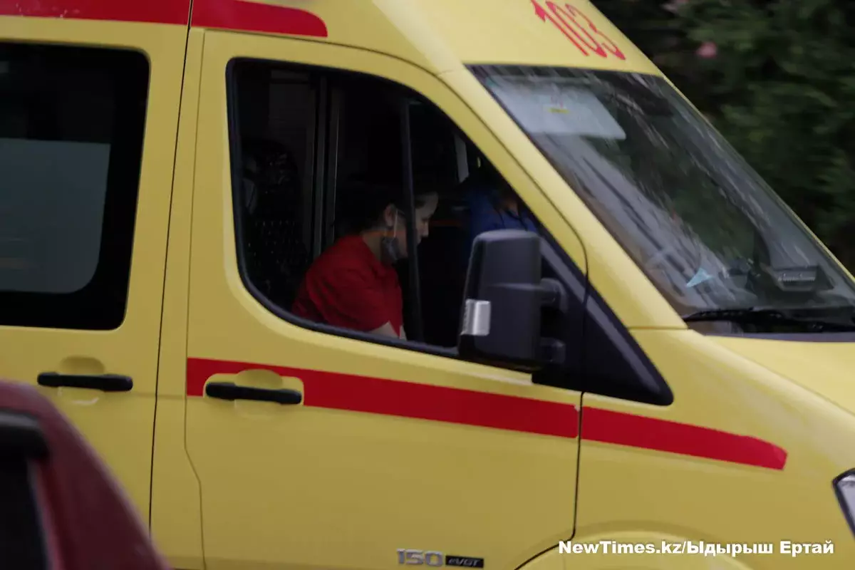 Пятилетний мальчик сбил на машине толпу прохожих в Жезказгане