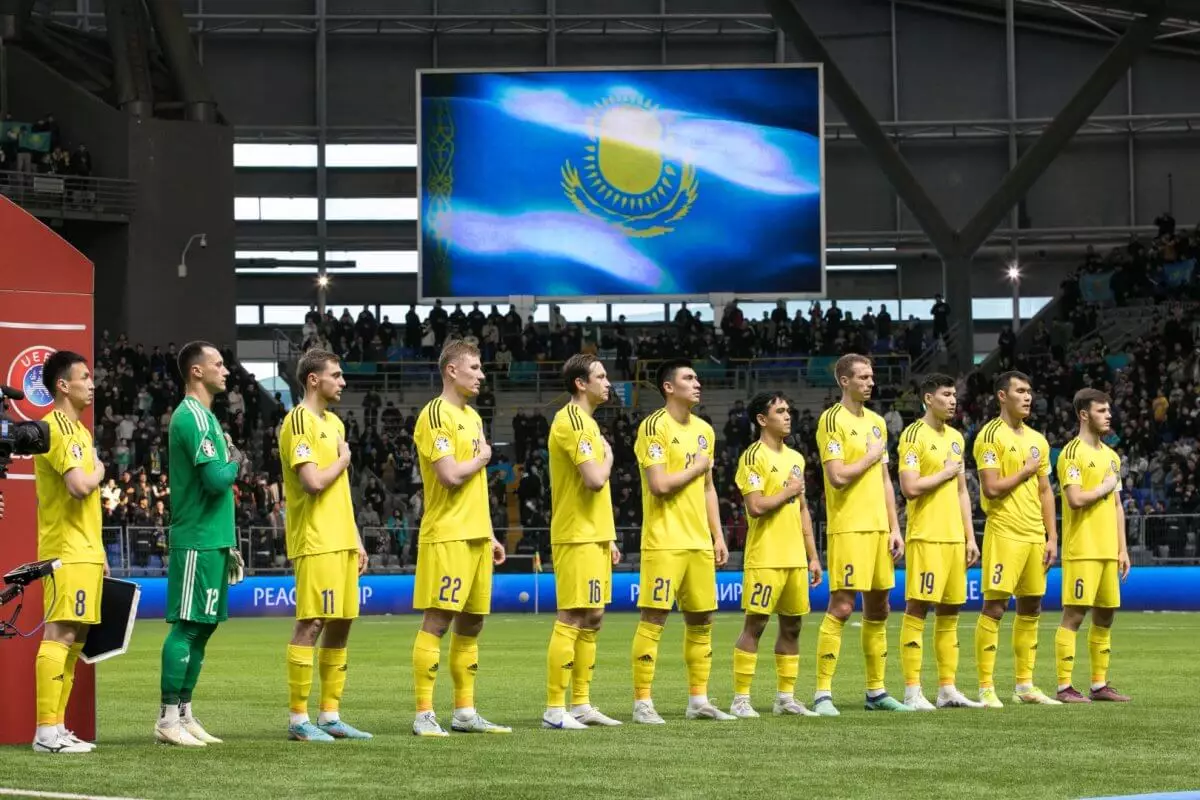 Стал известен состав сборной Казахстана по футболу