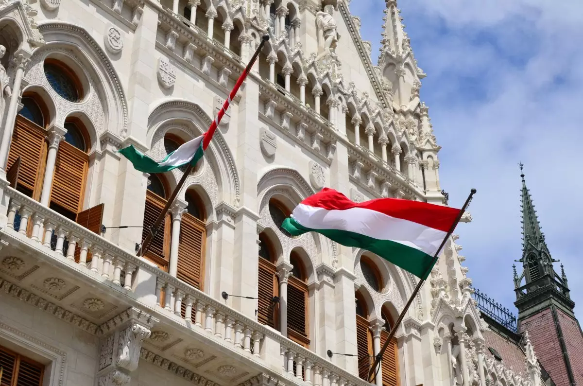 Венгрия блокирует 6,5 млрд евро военной помощи ЕС Украине