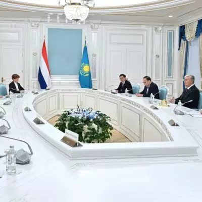 Глава государства провел встречу с Премьер-министром Королевства Нидерландов