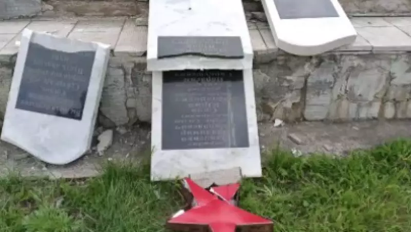 В Казахстане разгромили сквер памяти участникам ВОВ