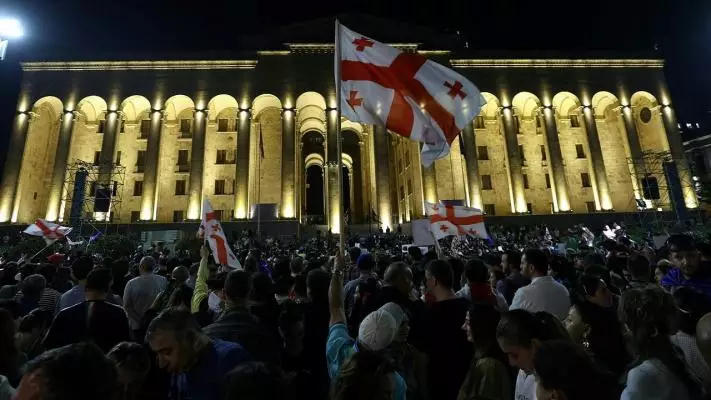 Парламент Грузии преодолел вето президента на закон об «иноагентах»