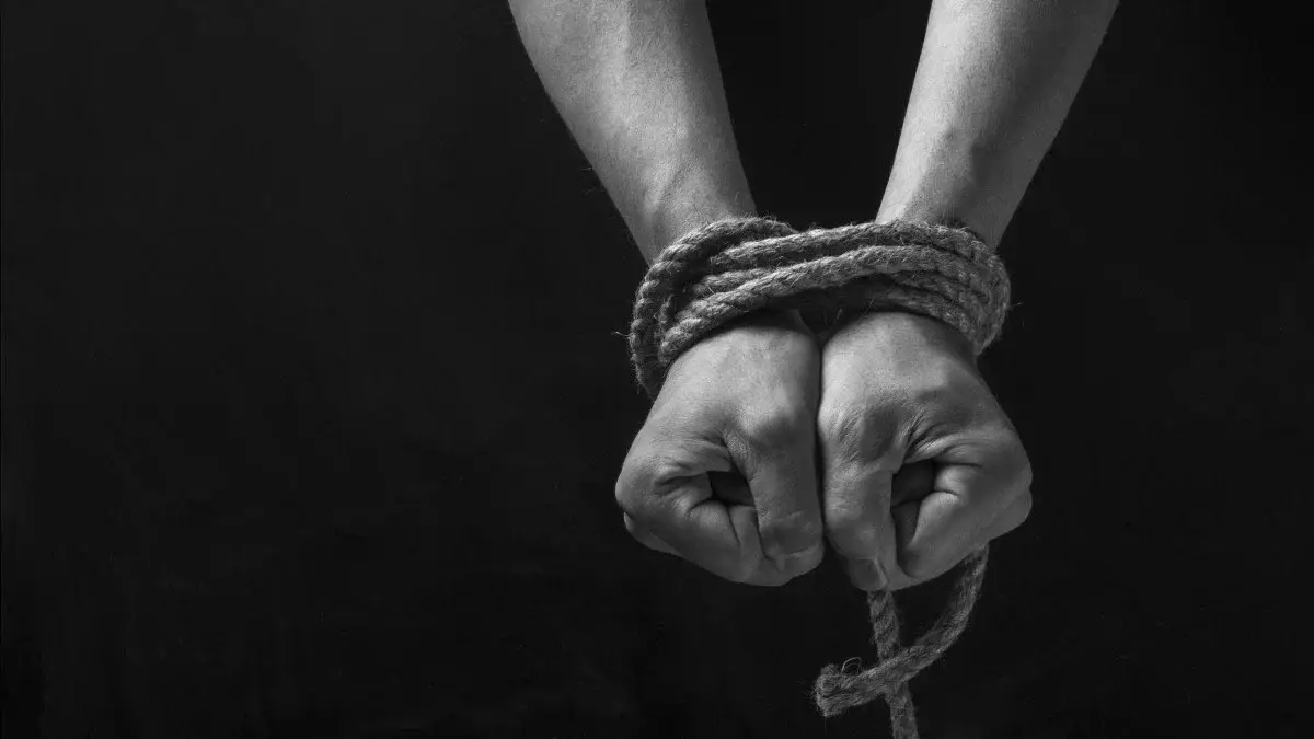 Около 50 фактов торговли людьми выявили в Казахстане