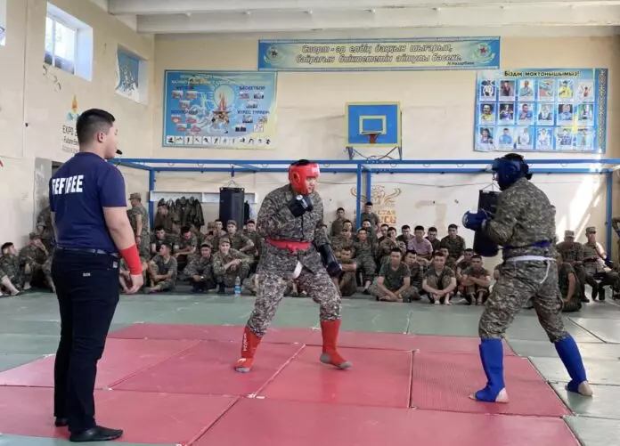 Жаркие схватки и неожиданные нокауты: чемпионат по рукопашному бою в Шымкенте