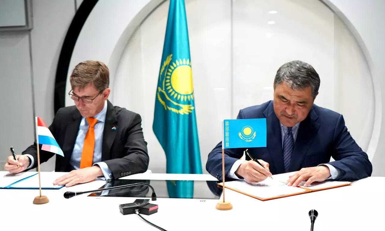 Казахстан подписал меморандум с Нидерландами по противодействию паводкам и подготовке специалистов водной отрасли