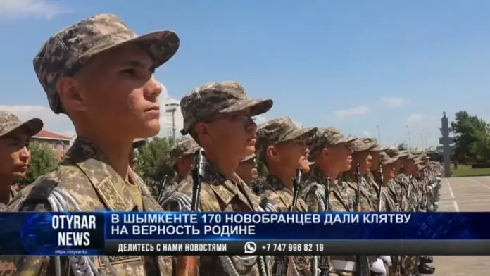 170 солдат в Шымкенте присягнули на верность Родине