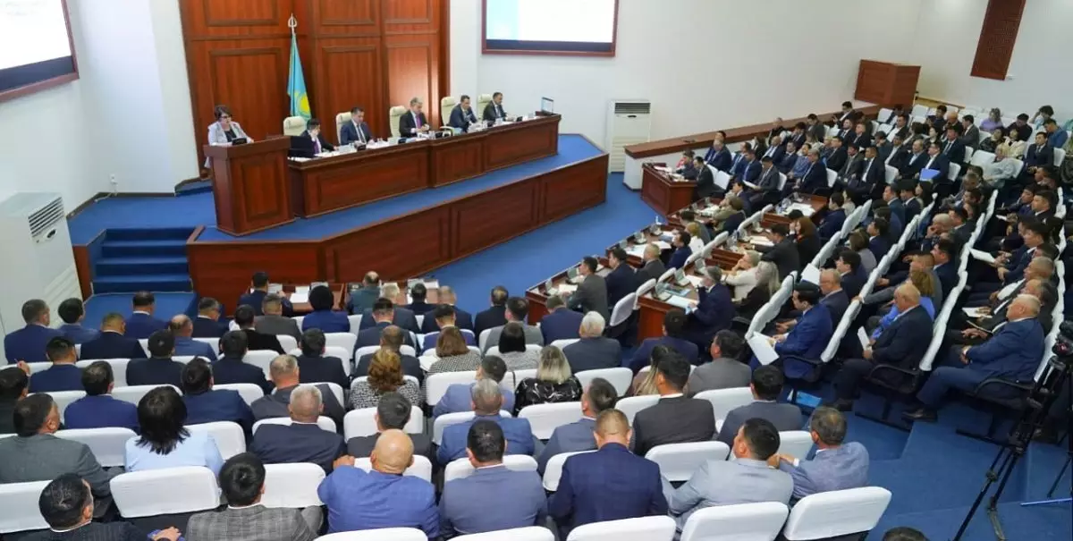 В Восточном Казахстане прошло расширенное заседание с участием акимов сельских округов