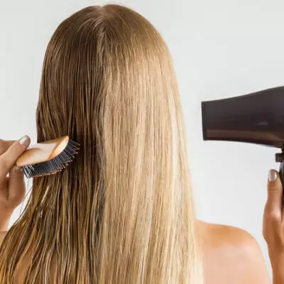 Как самостоятельно сделать укладку феном и не повредить волосы