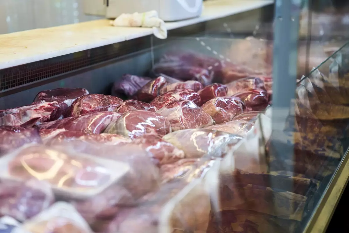 Казахстанцам продают мясо павшего при паводке скота? Комментарий Минсельхоза