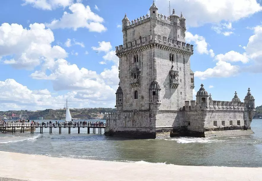 Португалия делает бесплатным посещение 38 объектов национального наследия