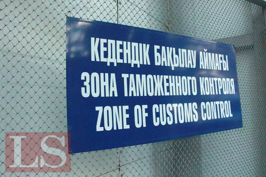 Неэффективные проверки и досмотры – в Казахстане обеспокоены ситуацией на границе