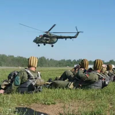 Казахстанские десантники прошли очередной этап профессионального испытания в Беларуси