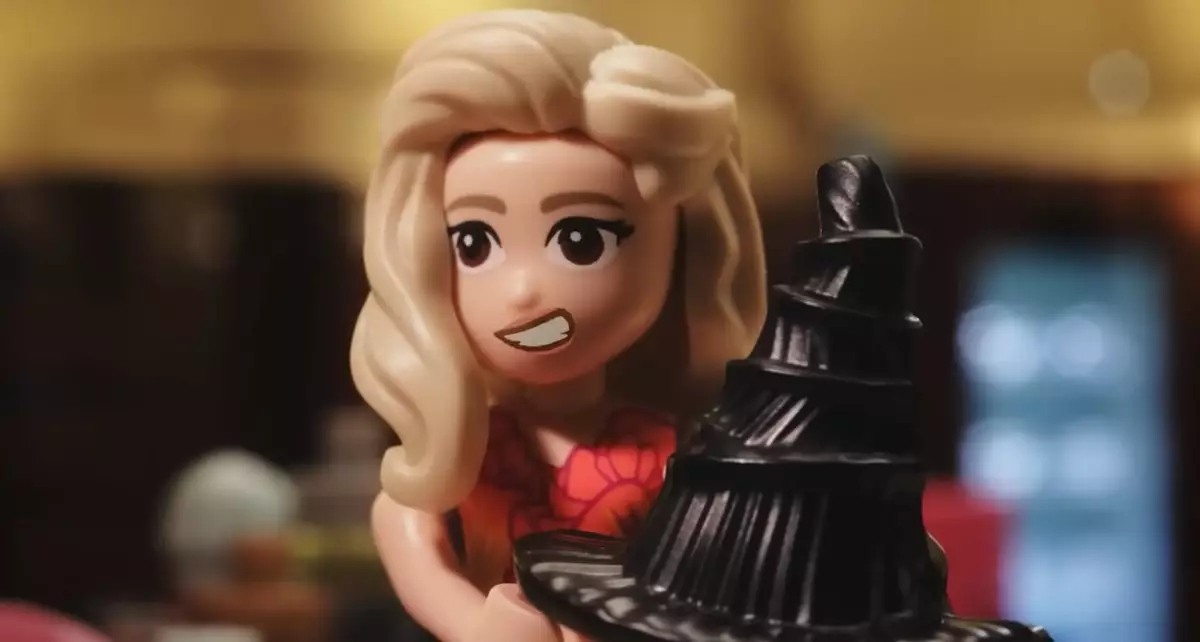 Universal Pictures показал LEGO-версию трейлера мюзикла «Злая»