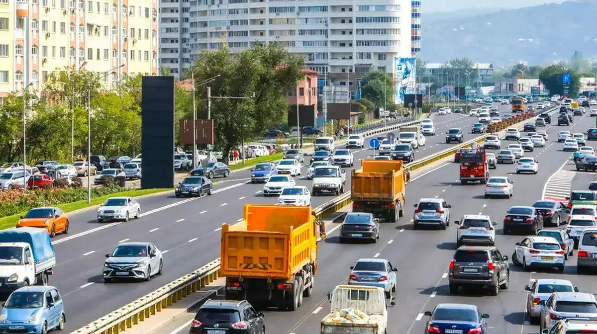 Алматы көшелерінде бірнеше күн көлік қозғалысы шектеледі