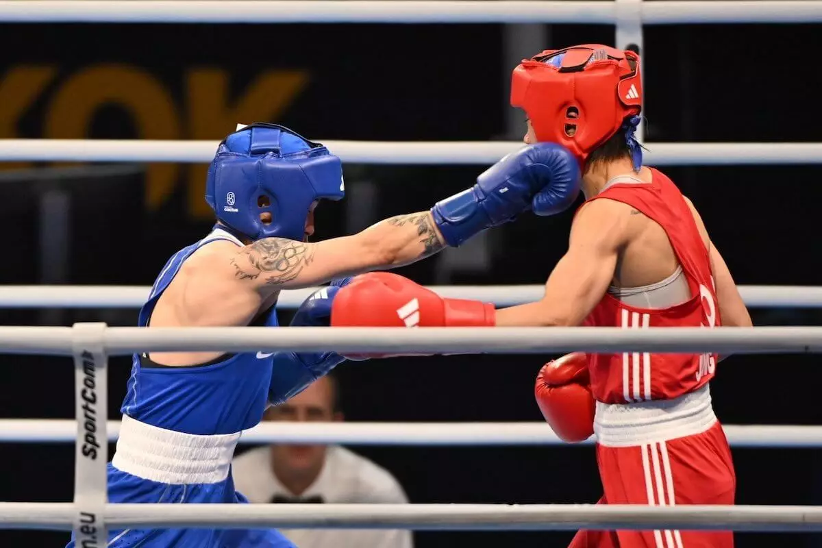 Казахстанская боксерша победила в 1/16 финала отборочного турнира по боксу