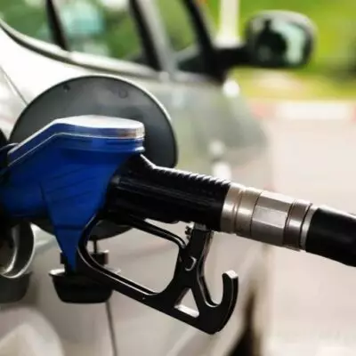 Водителям дали советы, как сэкономить бензин при поездках на автомобиле