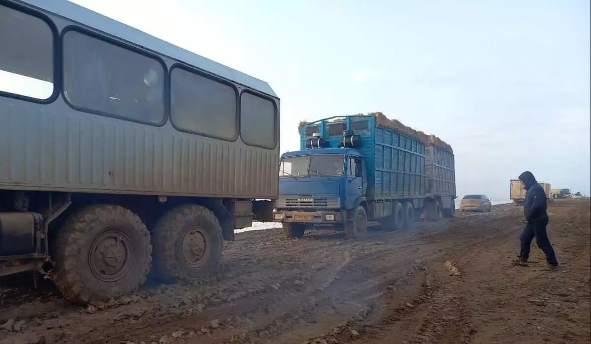 Токаев – о ремонте дороги Кызылорда – Жезказган: Работа организована из рук вон плохо