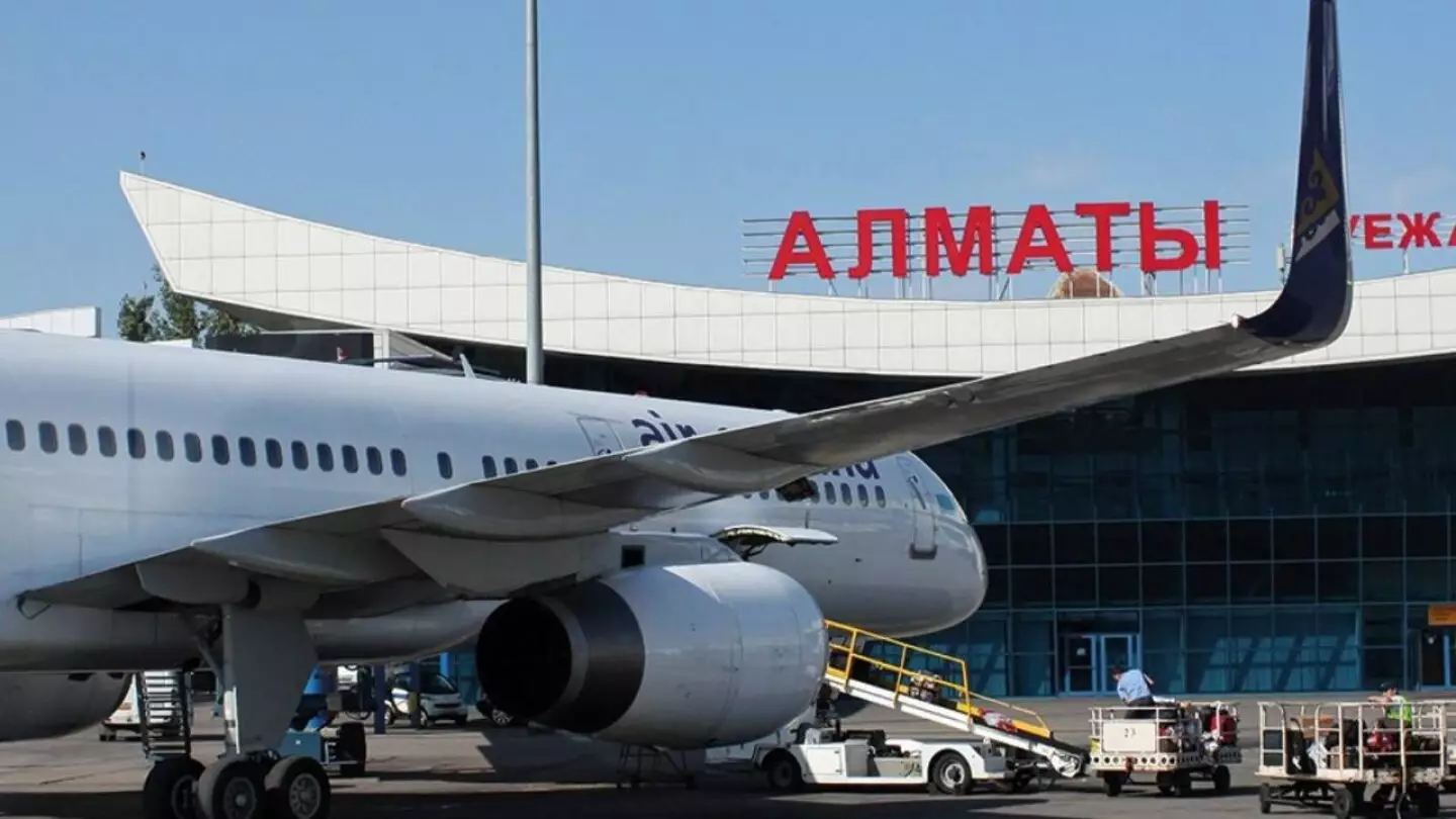 Первые рейсы обслужил новый терминал аэропорта Алматы