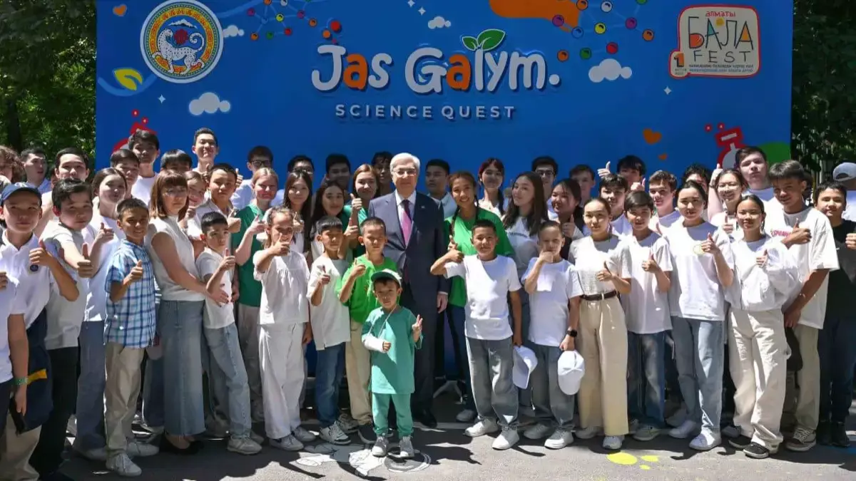Глава государства поздравил горожан с Днем защиты детей на фестивале «БАЛАFEST» в Алматы