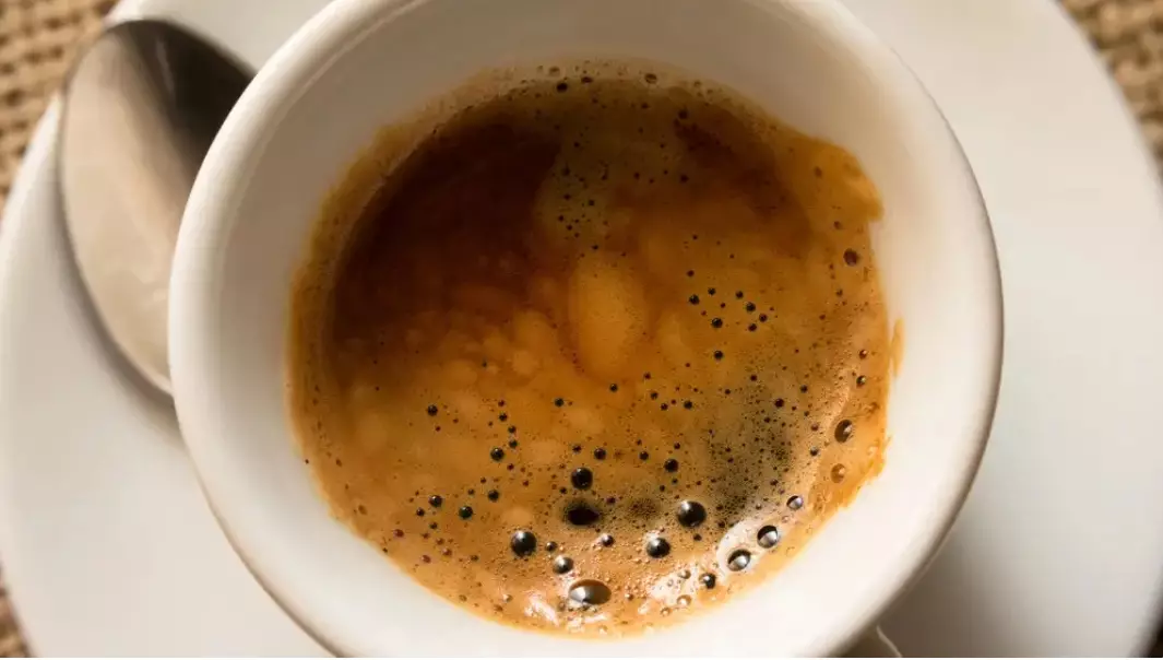 Врач рассказал, как кофе влияет на болезни Альцгеймера и Паркинсона