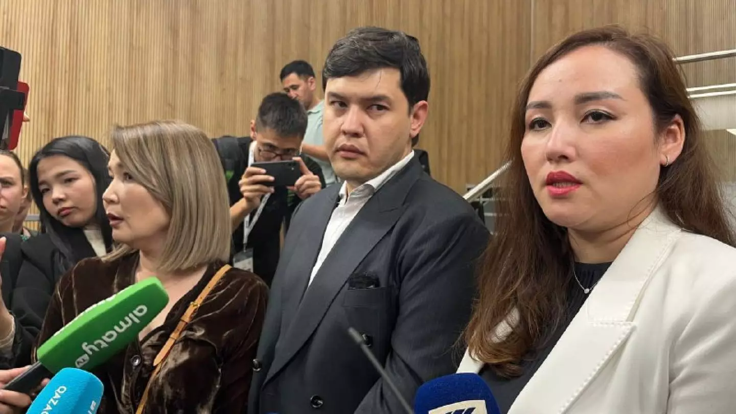 Фальшивый образ Бишимбаева, манипуляции и театр для присяжных: что рассказала адвокат Жанна Уразбахова