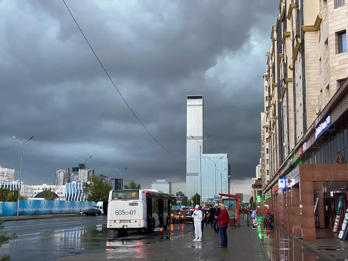 Казахстанцев предупредили о дождях с грозой 2 июня