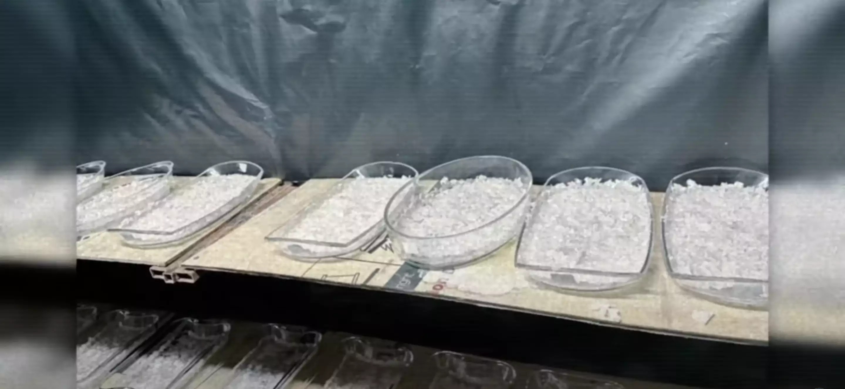Наркотики на 140 млн тенге изъяли в лаборатории Алматы