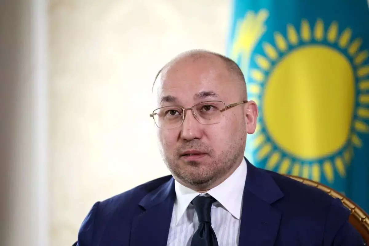 Посол РК в России объяснил переименование части проспекта Гагарина в Алматы