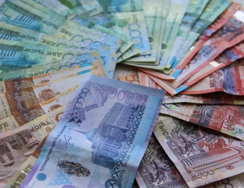 Через границу Казахстана пытались провести валюты на 1,4 млрд тенге