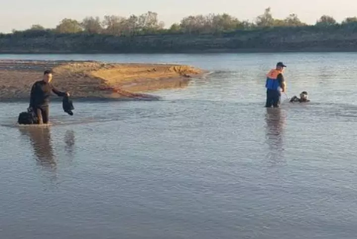 Двое мужчин утонули во время купания в Сырдарье