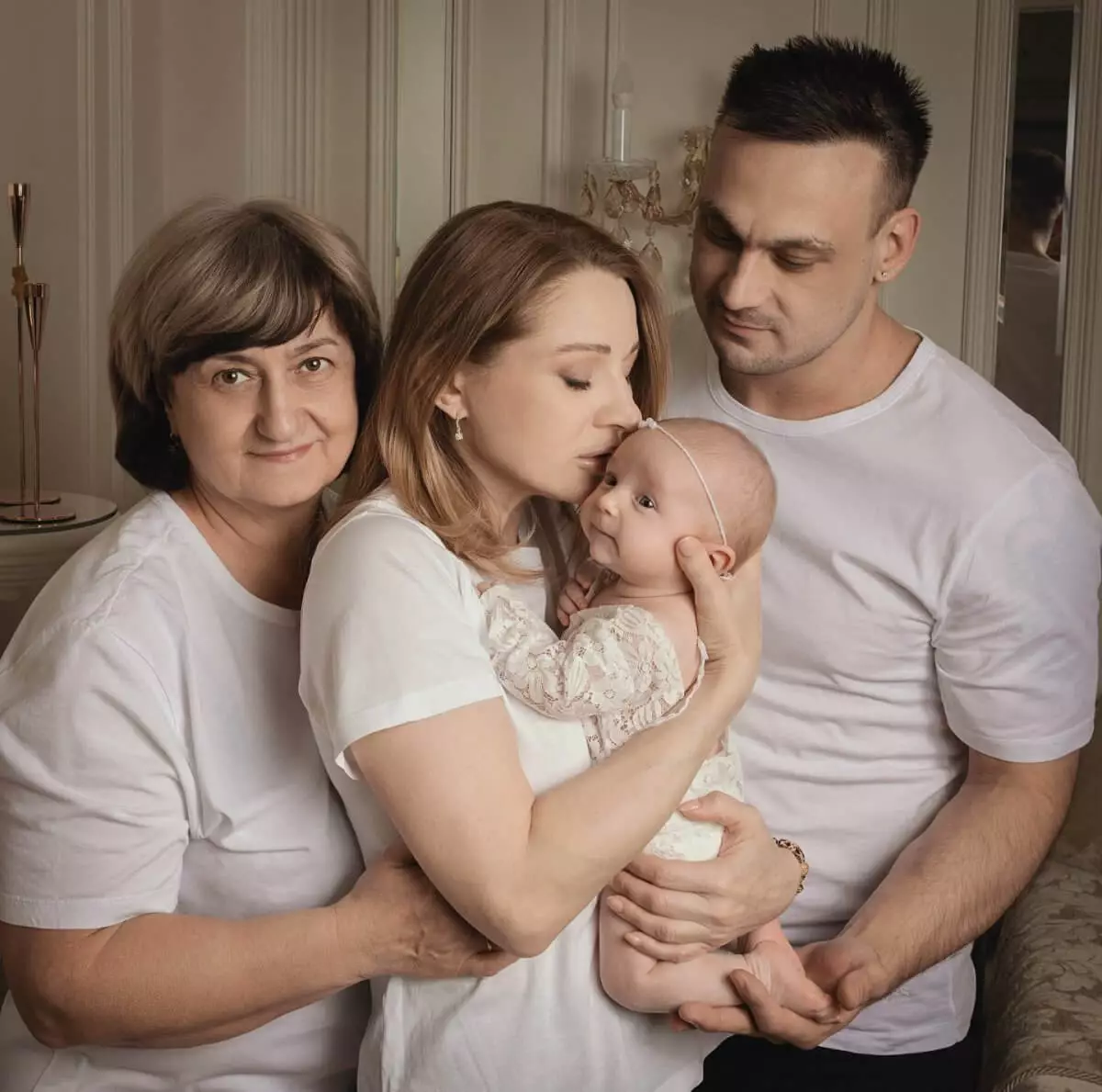 Супруга Ильи Ильина показала трогательное семейное фото