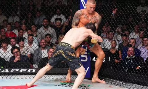 Видео полного боя Ислам Махачев — Дастин Порье с рубкой и финишем на UFC 302