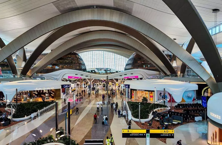 Новый терминал аэропорта шейха Зайда в Абу-Даби