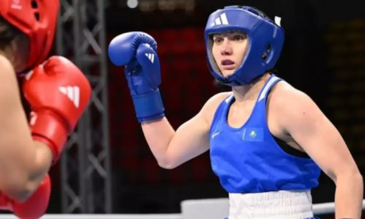 Казахстанская боксерша мощным разгромом завоевала лицензию на Олимпиаду-2024