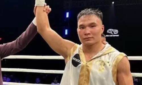 Казахстанский боксер установил уникальное достижение после дебюта в профи