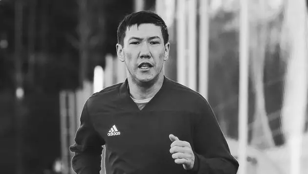 Казахстанский футболист скончался в 34 года