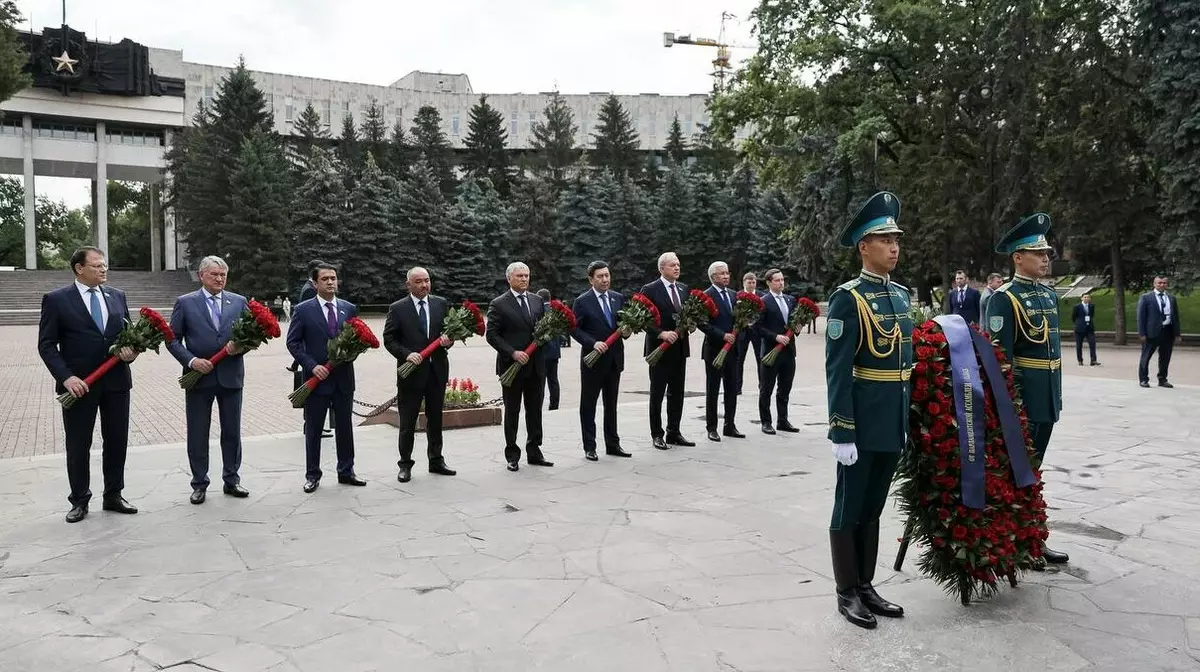 Токаев встретился в Алматы со спикерами стран ОДКБ