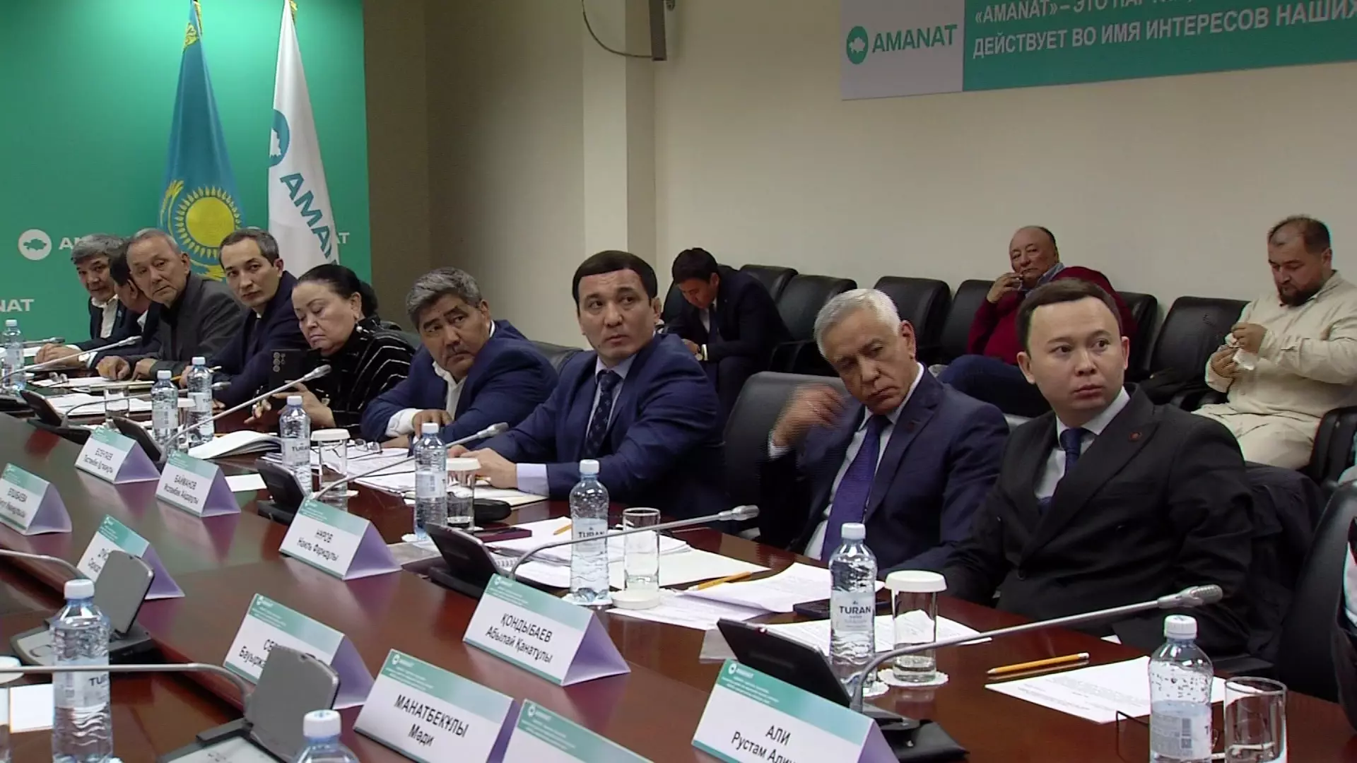 У работников культуры одни из самых низких заработных плат в Казахстане, - депутат