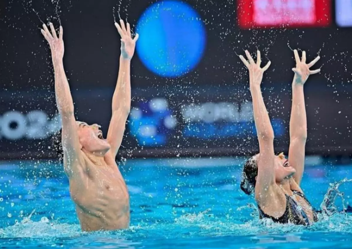 Вторыми стали казахстанские пловцы на соревнованиях в Канаде